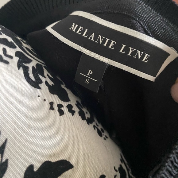 Melanie Lyne Stud Detail Sweater - Picture 6 of 6